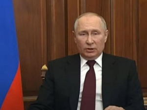 Путин официально признал «ЛДНР»
