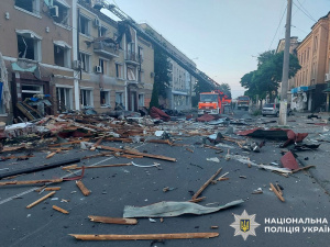 Дві людини загинули, 9 зазнали поранень через російські удари по Донеччині
