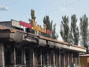 Евакуація ускладнена, але ще можлива: поліція та ДСНС рятують людей у Добропіллі