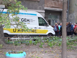 «GEM» знову поруч: покровчани отримали продовольчу допомогу у Дніпрі
