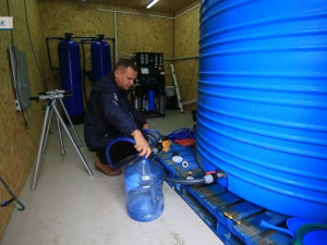 Час новин. 5 кубометрів чистої води за дві години: покровські волонтери облаштували фільтрувальну станцію