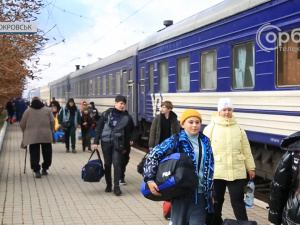 Діти з Покровського району вирушили до оздоровчого табору на Львівщині