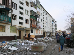 Нічна атака на Мирноград: постраждали будинки та склад з гуманітарною допомогою