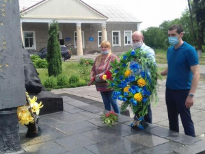 У Покровському районі вшанували пам’ять жертв війни в Україні