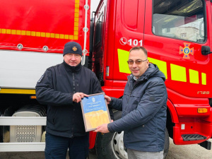 Подяка за працю: Покровська громада передала 19 ДПРЗ вантажний автомобіль