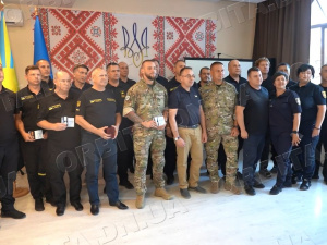 Їхня місія – порятунок: вітання з професійним святом приймають українські рятівники