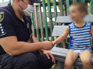 В Покровском районе мать регулярно избивала 4-летнего сына – вмешалась полиция