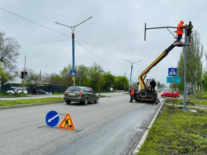 У Покровську біля Екомаркету запрацює світлофор