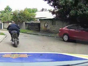 Не втік: у Мирнограді поліцейські затримали викрадача скутера