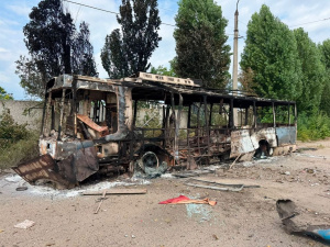 Одна людина загинула, 13 зазнали поранень через російські обстріли Донеччини 11 серпня