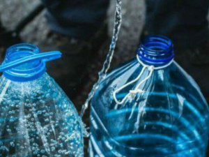 Про підвіз питної води в Покровську та Родинському 2 липня