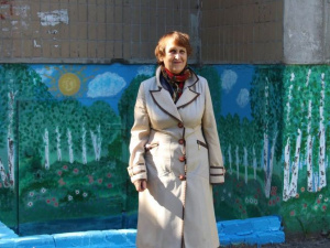 Холст на стенах – жительница микрорайона «Лазурный» украсила свой дом