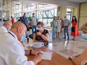 Керівництво Донецької ОДА ознайомилось з роботою центрів масової вакцинації