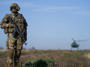 Близько 700 тисяч українських військових беруть участь у війні з росією