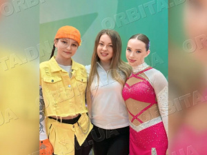 Покровчанки Кароліна Бессонова та Софія Кривда – серед кращих черлідерок України
