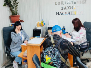 Робота Покровського УСЗН у Дніпрі: жителі громади отримали понад 4 тисячі консультацій з початку року
