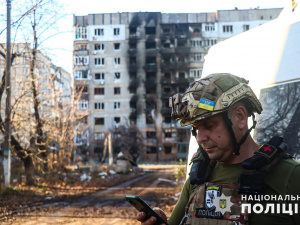 «Білий янгол» вивіз останніх цивільних із села Степове під Авдіївкою