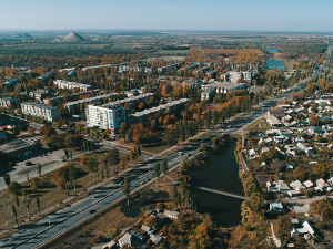 Ворог продовжує завдавати ударів по Покровську. Залишатись в громаді вкрай небезпечно!