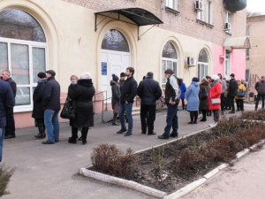 Банкоматы, магазины, заправки: что происходит в Покровске