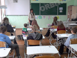 «Ні» насильству: психологиня вчила покровських школярів протистояти булінгу