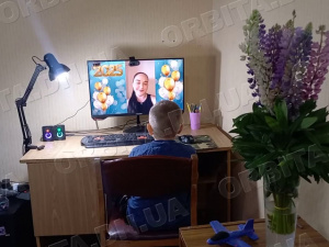 Вчились наперекір війні: для покровських школярів пролунав останній дзвінок