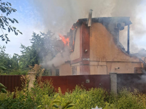 Загиблий і 11 поранених: про наслідки обстрілів Донеччини 19 серпня повідомили в поліції