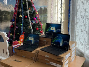 На шляху до цифровізації: школи Покровської громади отримали 20 ноутбуків