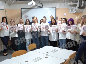 Школярі Донеччини та Черкащини провели телеміст до Дня вишиванки
