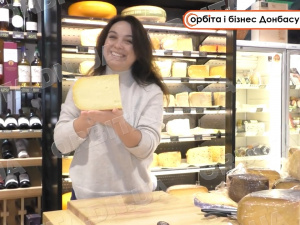 Світ сирів: Ольга Мостова з Білозерського відроджує простір «COLLABA» в релокації