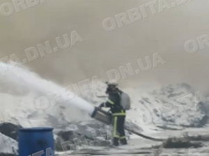 81 пожежу в Покровському районі приборкали рятувальники за другий тиждень вересня (сюжет)