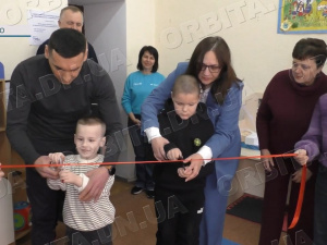 У Дніпрі відкрили кабінет клінічного логопеда для переселенців з Добропілля
