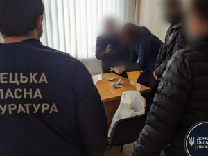 В Донецкой области заместитель мэра попался на взятке