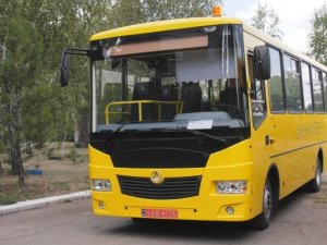 Автопарк Покровского района пополнился еще одним школьным автобусом