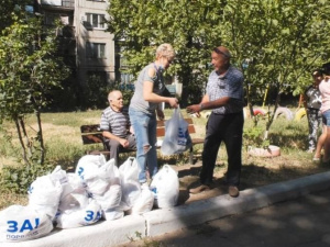 По инициативе Леонида Байсарова адресную помощь получают и жители Мирнограда