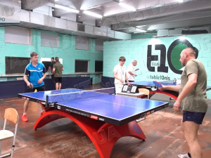 Ветеранський спорт об'єднує: у Дніпрі відбувся чемпіонат із настільного тенісу