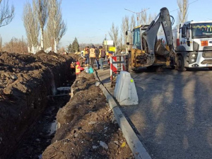 В Покровске не сбавляют темпов ремонта улицы Защитников Украины