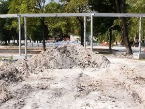 На реконструкции парка в Мирнограде погиб работник