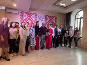 Покровські діячі культури приймали вітання напередодні професійного свята