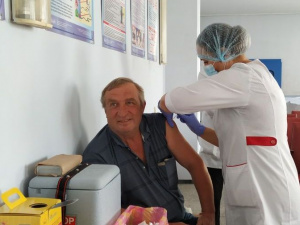 У Покровську вакцинували працівників тепломережі