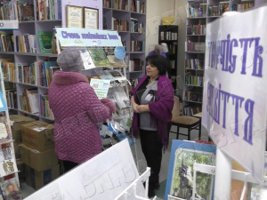 Про земляків-ювілярів: у Покровській бібліотеці стартував цикл пам’ятних заходів