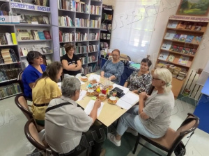 «Точка опори» для переселенців: психологічна підтримка у Покровській бібліотеці