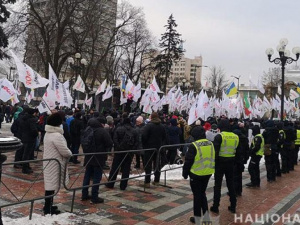 В Киеве проходит акция протеста предпринимателей: среди митингующих – покровчане