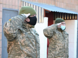 У Покровсько-Ясинуватському ОМТЦК та СП відбулось урочисте шикуванння з нагоди Дня Сухопутних військ ЗСУ