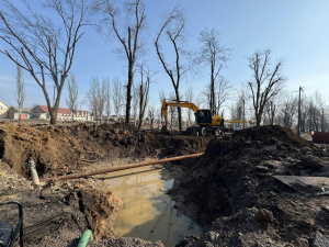 У Покровську пошкоджено колектор внаслідок обстрілу: жителів просять не перевантажувати каналізацію