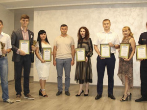 Сотрудники ШУ «ПОКРОВСКОЕ» получили награды областного конкурса «Молодой человек года»