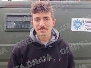 Евакуація під обстрілами: американські волонтери рятують жителів Донеччини