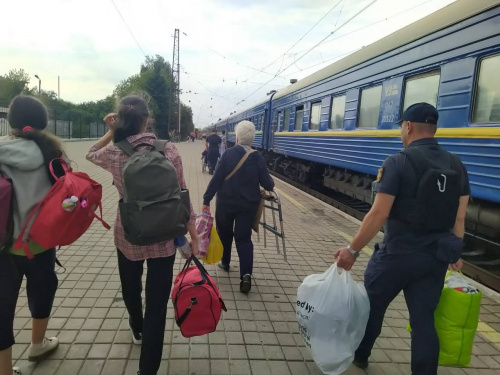 Обов'язкова евакуація з Донеччини буде здійснюватися до Волинської області: як записатися