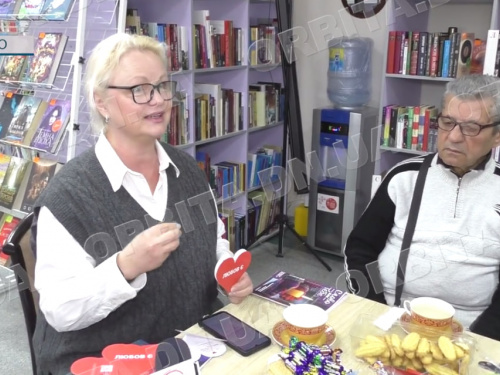 Любов допомагає жити: терапевтична зустріч для ВПО у покровській бібліотеці