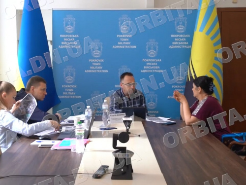 Сертифікати та новий чат-бот: відбувся черговий прийом громадян керівництвом Покровської громади