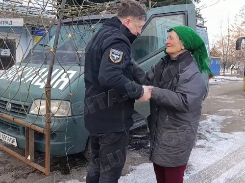 Сім врятованих життів: капелани під дронами евакуювали родини з Добропільщини